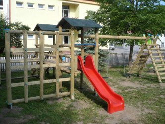Detské ihrisko pri ZŠ