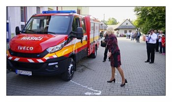 Odovzdávanie hasičského vozidla